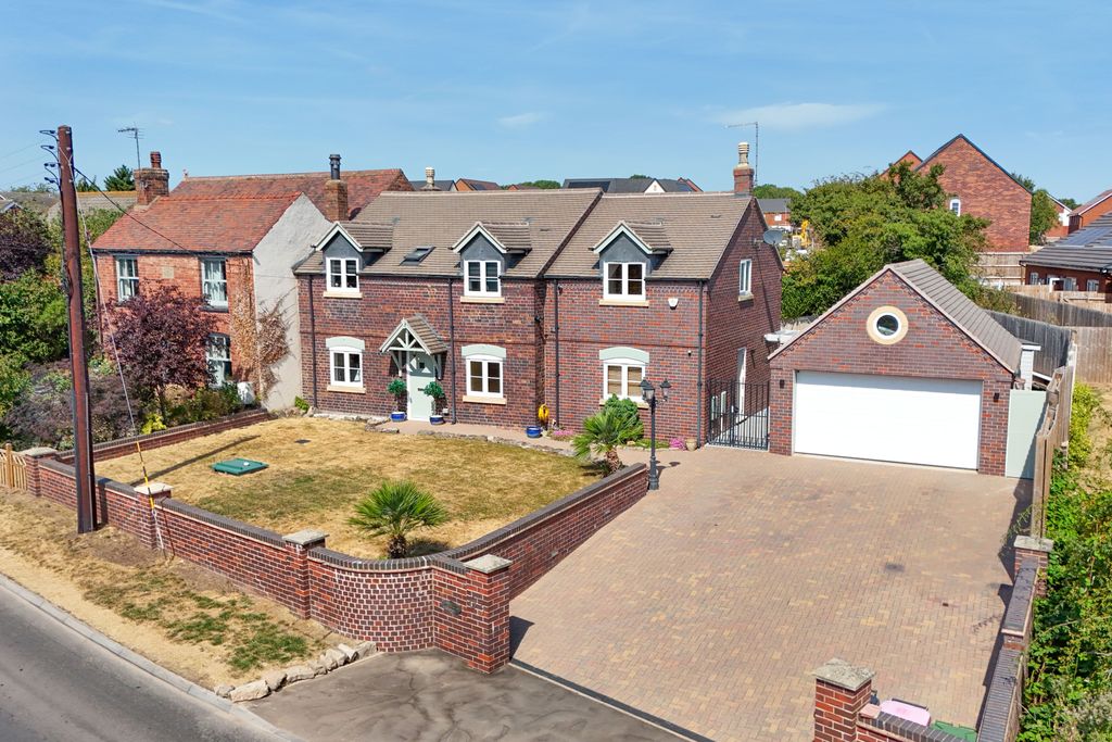 Property photo 1 of 42 Mw26-1780