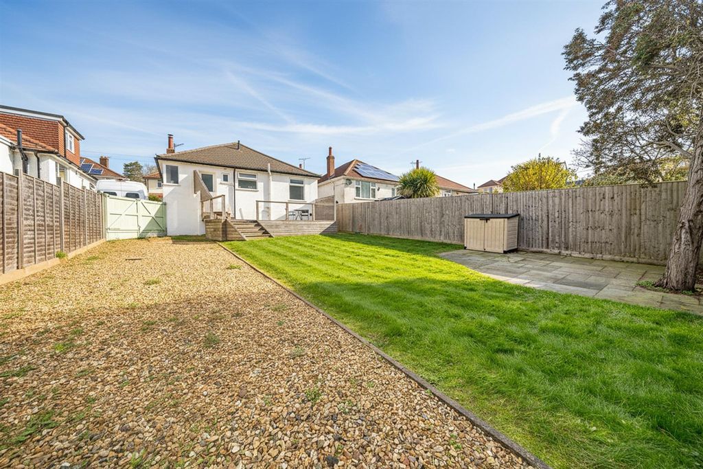 Property photo 2 of 15 Garden 3.Jpg