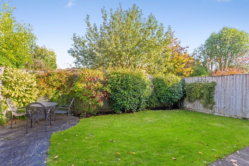 Property photo 3 of 21