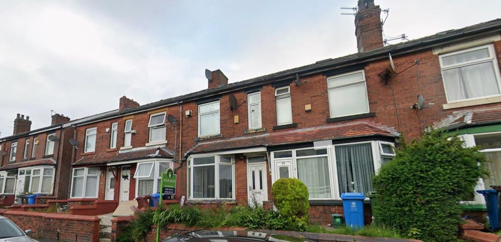Property photo 1 of 20 63 Edward.Png