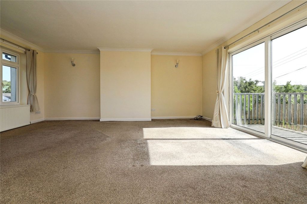Property photo 2 of 19 Picture No. 39