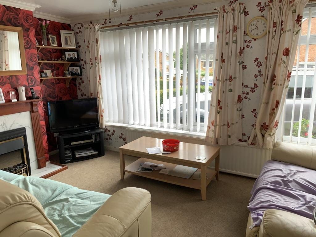Property photo 2 of 9