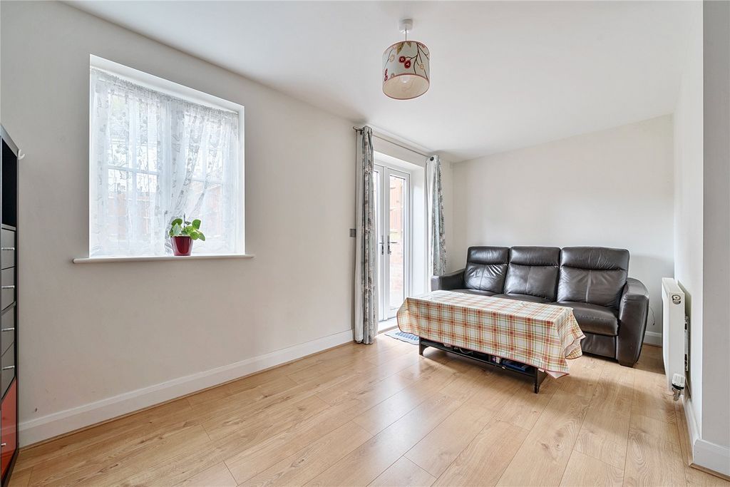 Property photo 2 of 16 Picture No. 07