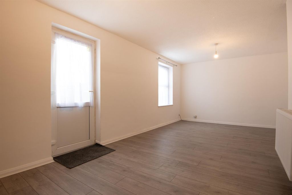 Property photo 3 of 12 Dsc_4900.Jpg