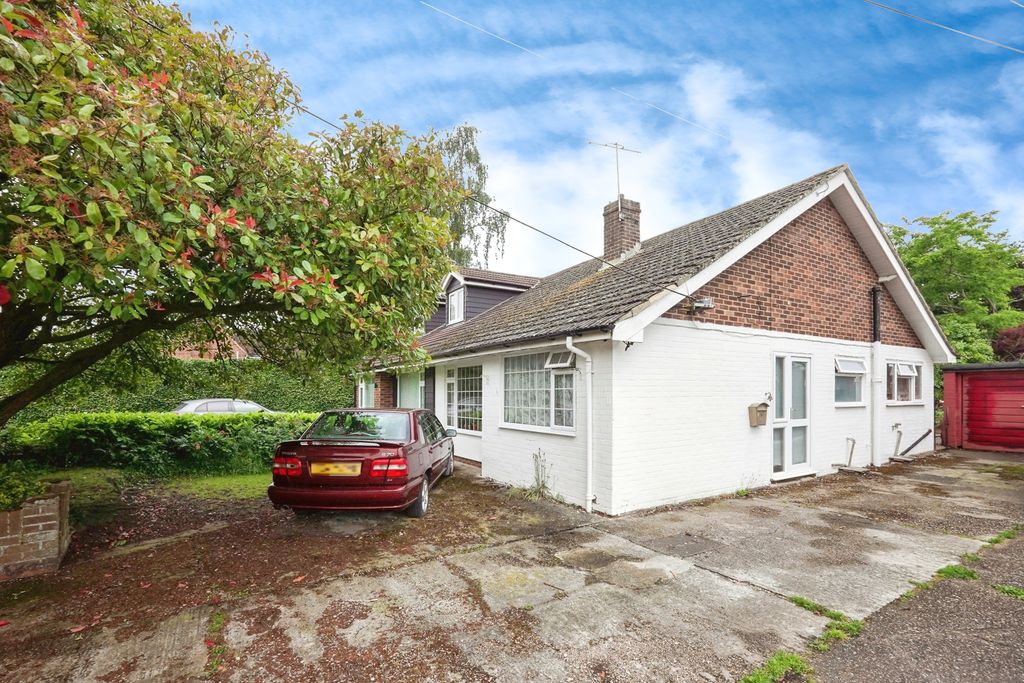 Property photo 1 of 17 Photography