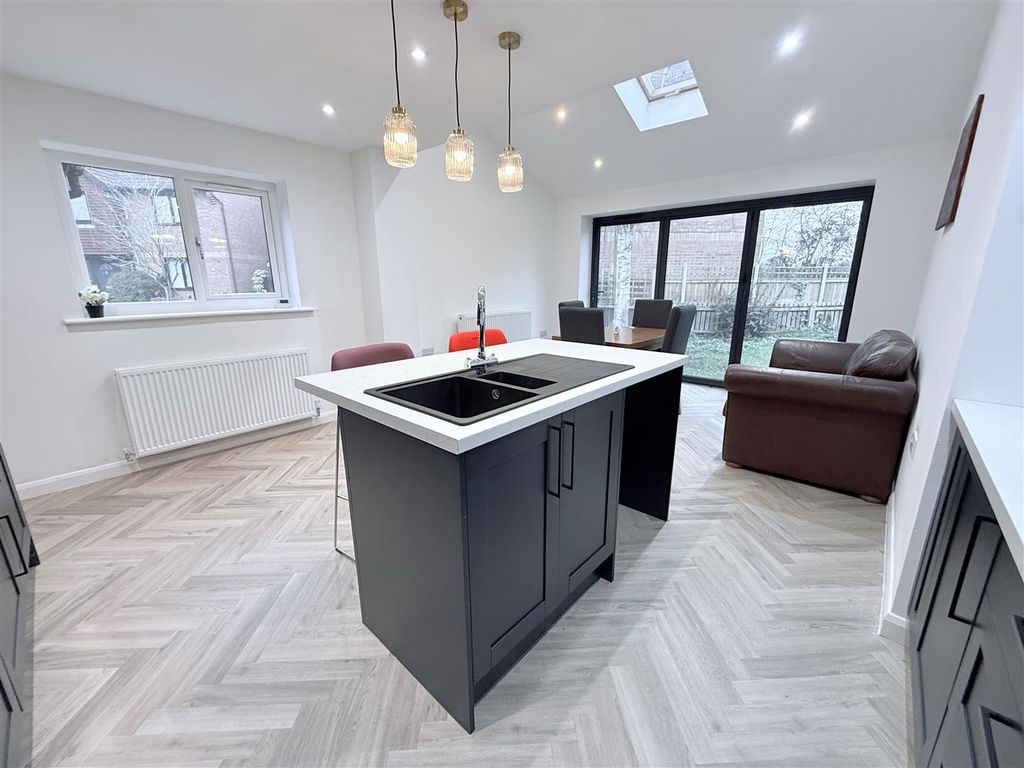 Property photo 3 of 24 Img_0576.Jpg