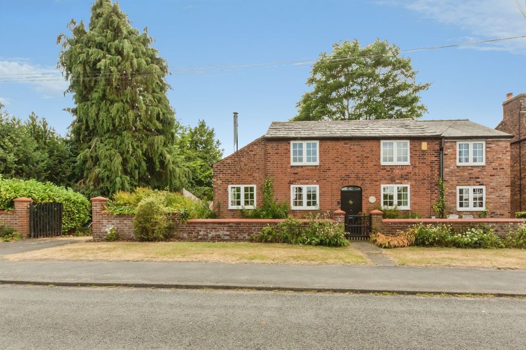 Property photo 1 of 34