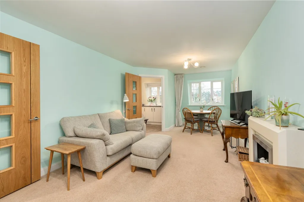 Gloucester Road, Bath BA1 - View 6