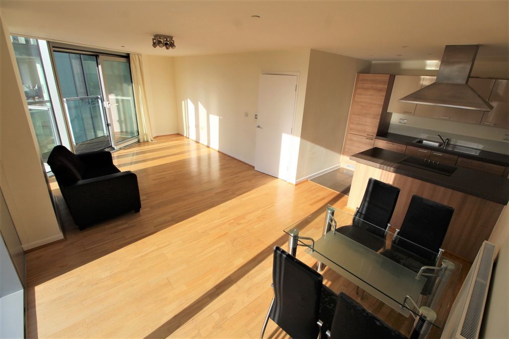 Property photo 2 of 13 Photo 12