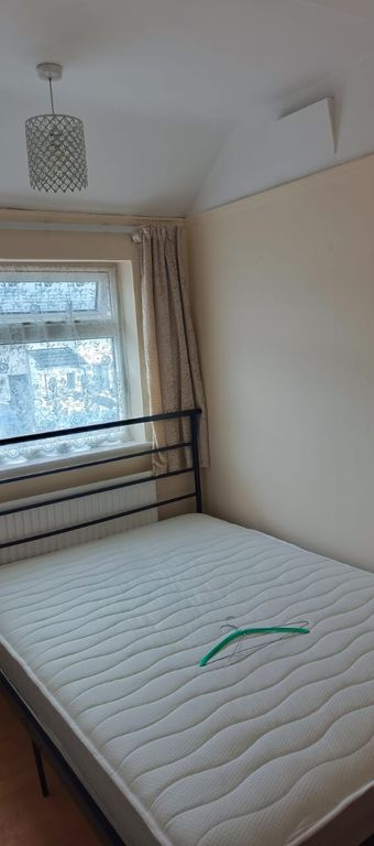 Property photo 1 of 3