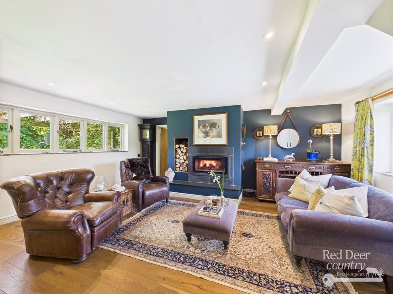 Property photo 2 of 30 Sitting Room