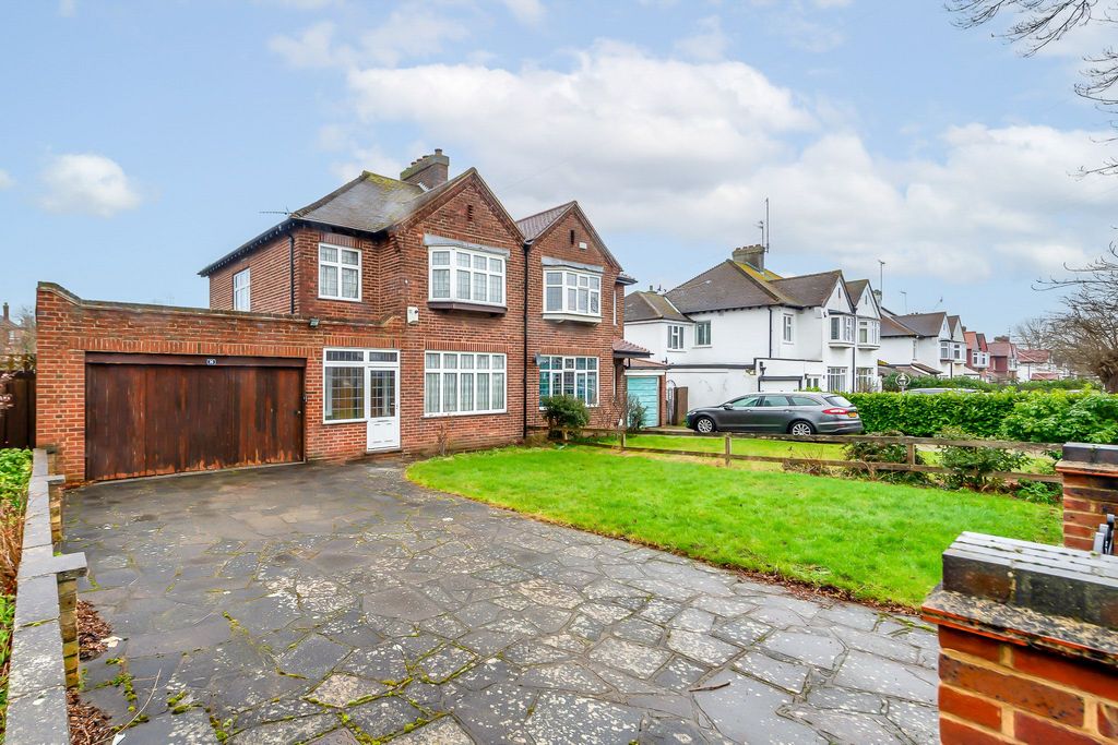 Property photo 1 of 14