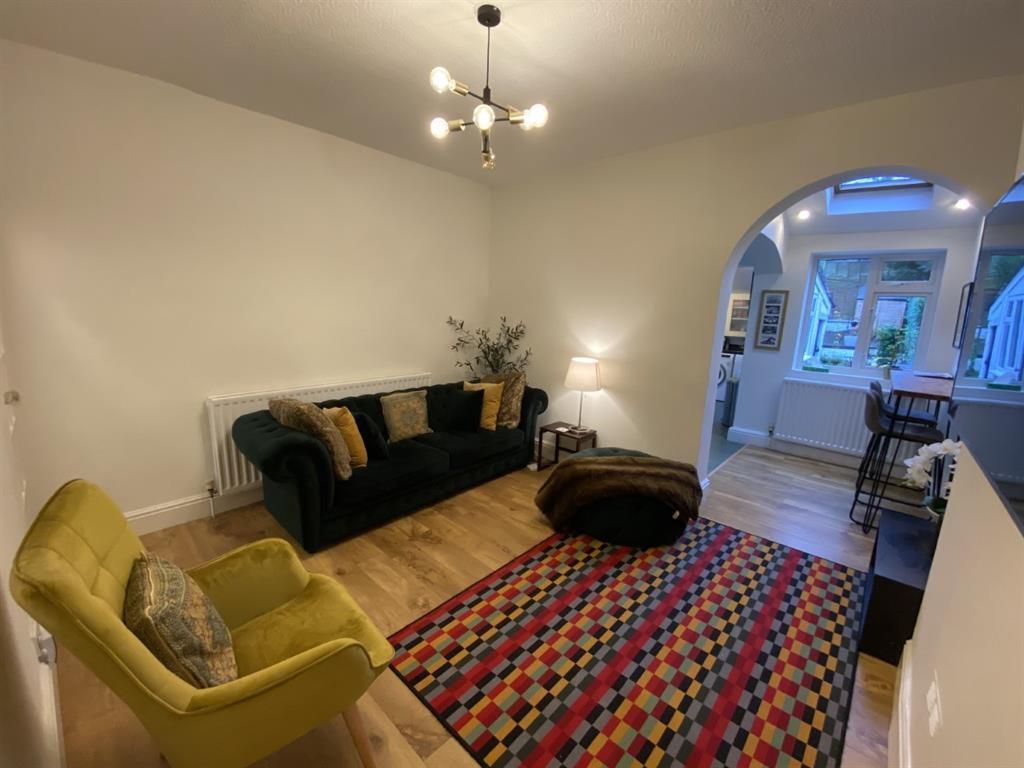 Property photo 3 of 17