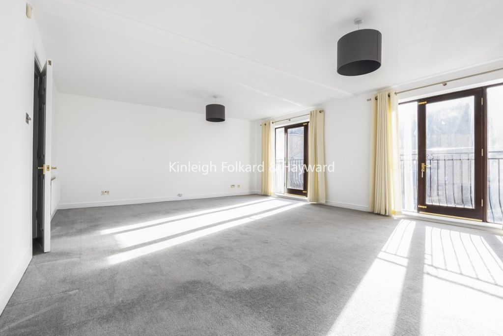 Property photo 2 of 21 083A53Ba-38E1-4031-8