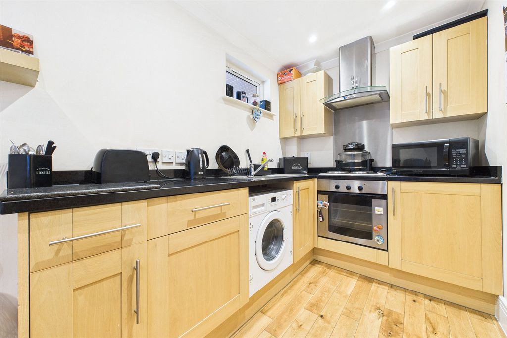 Property photo 3 of 11 Picture No. 07
