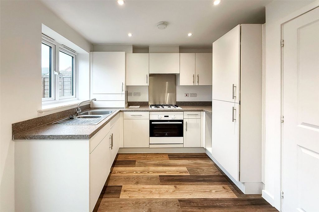 Property photo 3 of 17 Picture No. 36