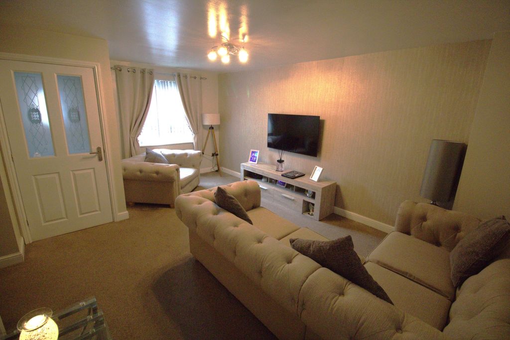 Property photo 2 of 14 Pic 2