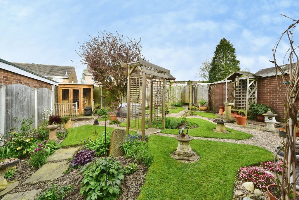 Property photo 3 of 19 Pbox-Img.Jpg