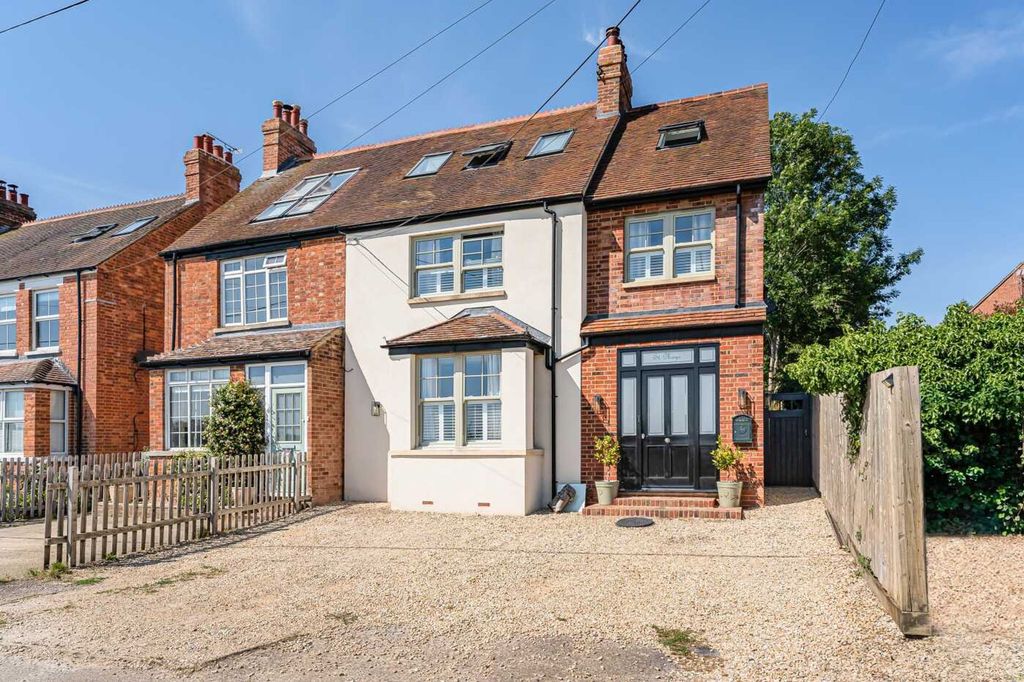 Property photo 1 of 24