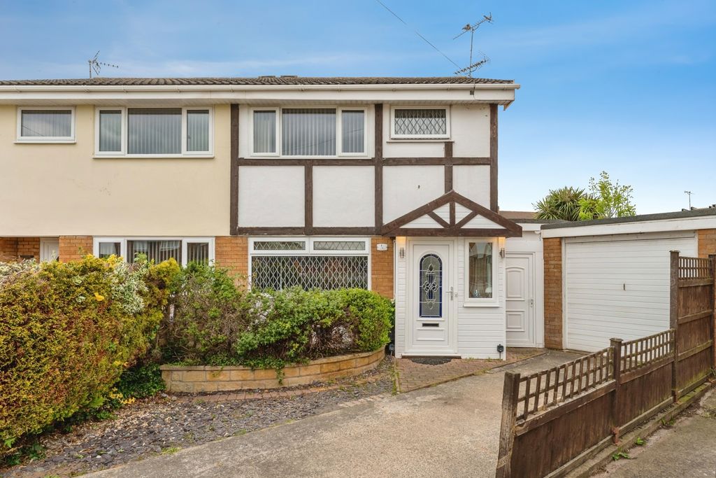 Property photo 1 of 19 Pbox-Img.Jpg