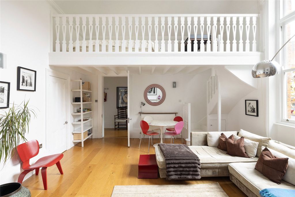 Property photo 3 of 13 Picture No. 05