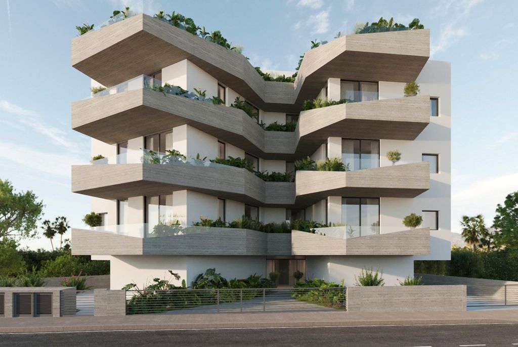 Property photo 1 of 25