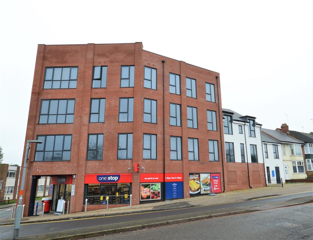 Property photo 3 of 8