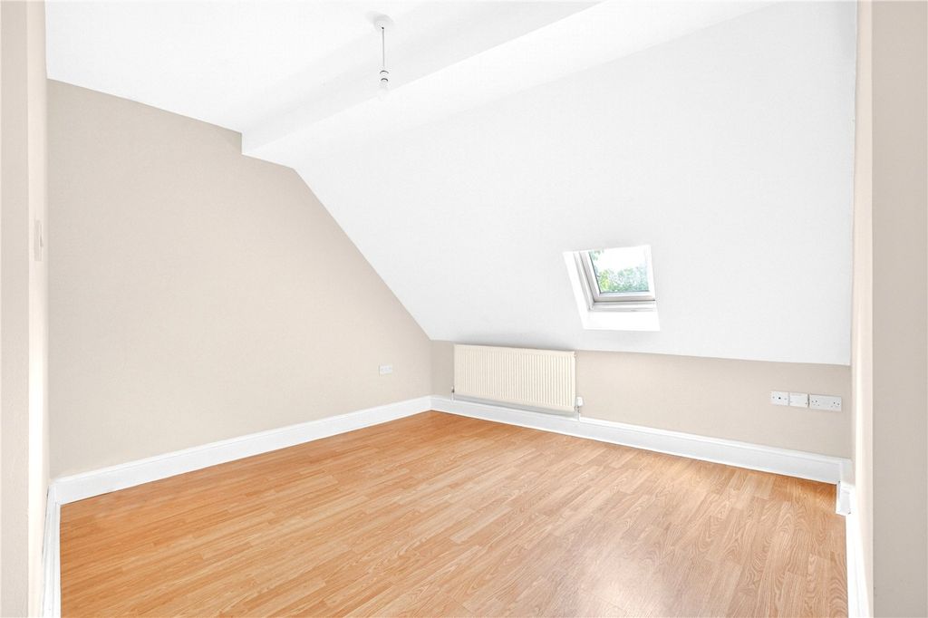 Property photo 3 of 13 Picture No. 13