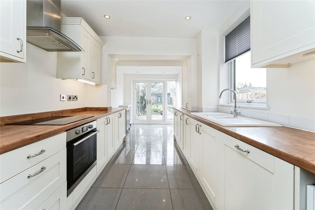 Property photo 3 of 31 Picture No. 26