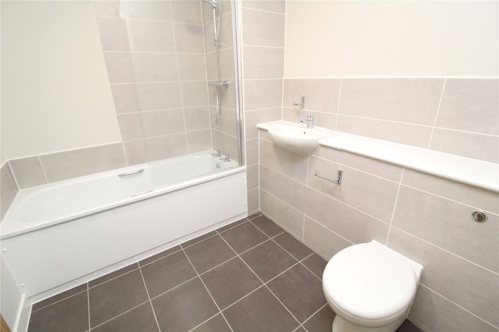 Property photo 3 of 9 Picture No. 01