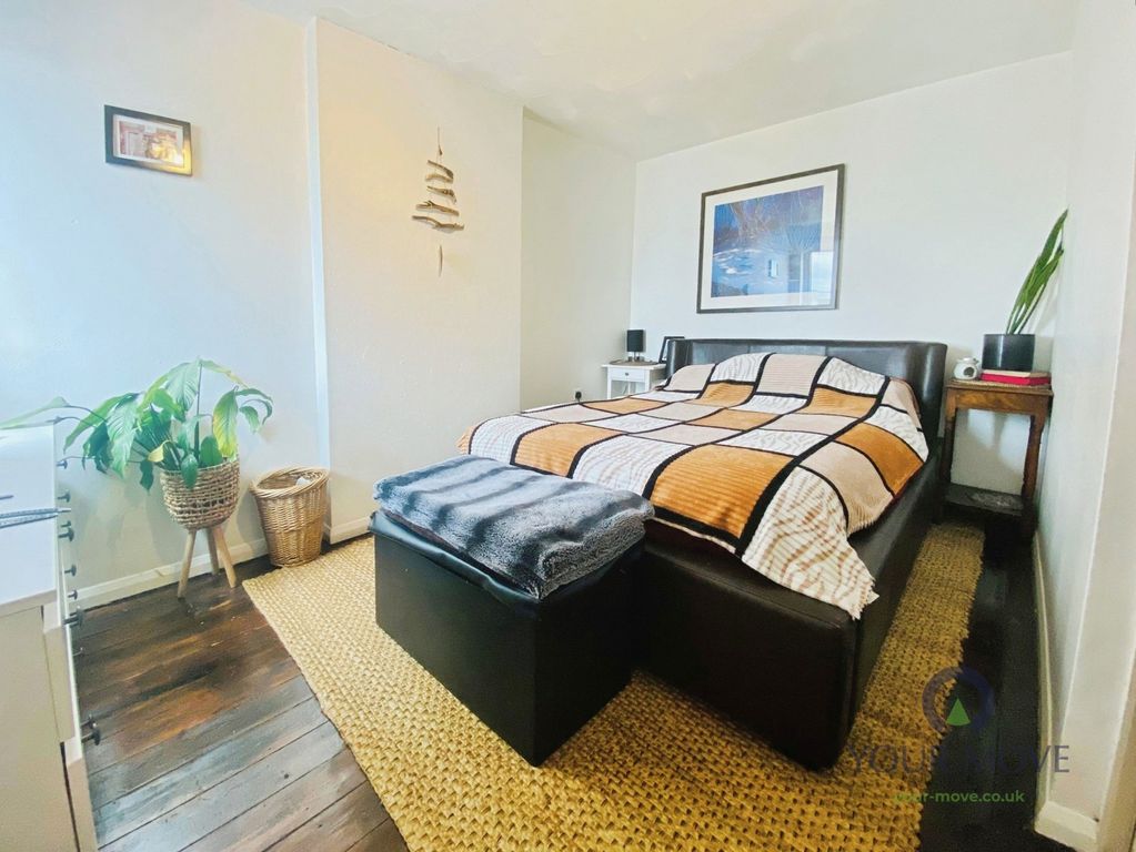 Property photo 3 of 9 Pbox-Img.Jpg
