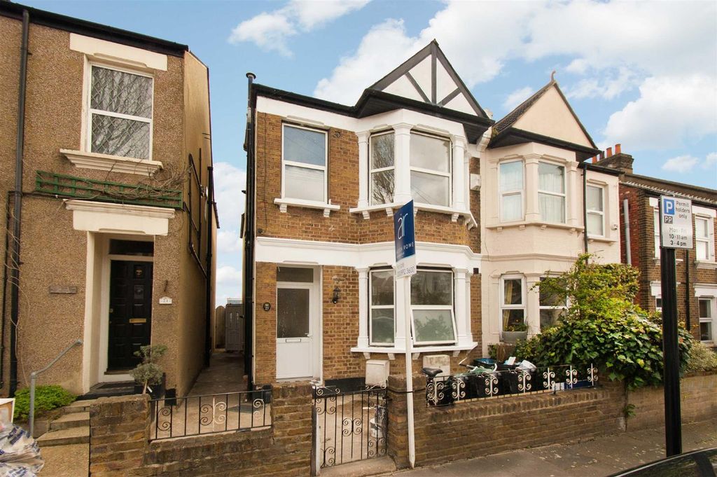 Property photo 1 of 10