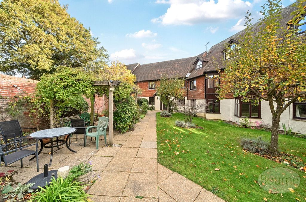 Additional image 9 of 1 bed flat for saleHylton Road, Petersfield, Hampshire GU32