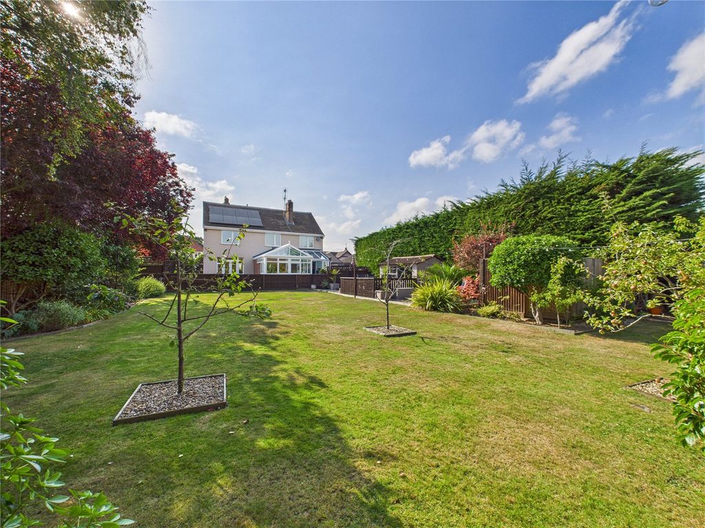 Property photo 1 of 25 Picture No. 17