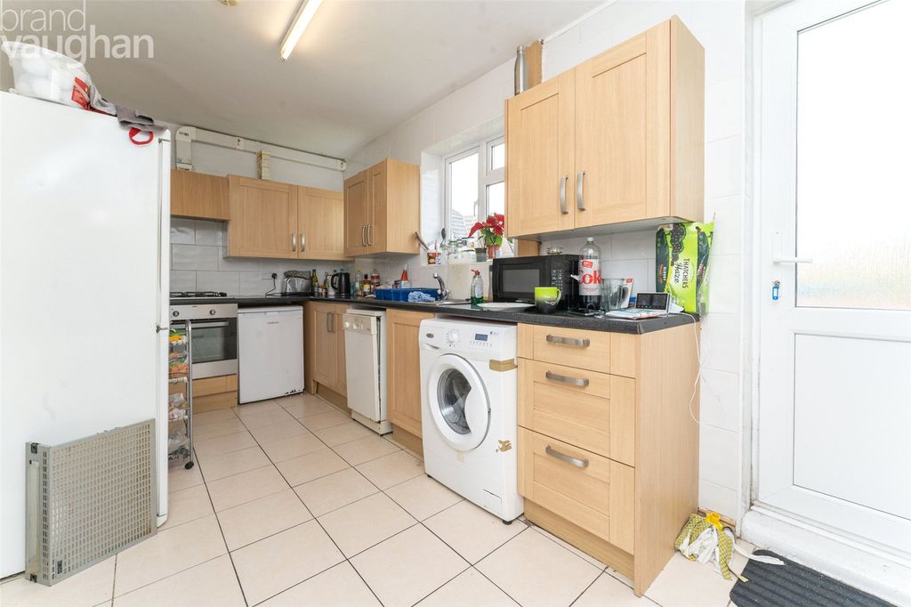 Property photo 2 of 18 Picture No. 07