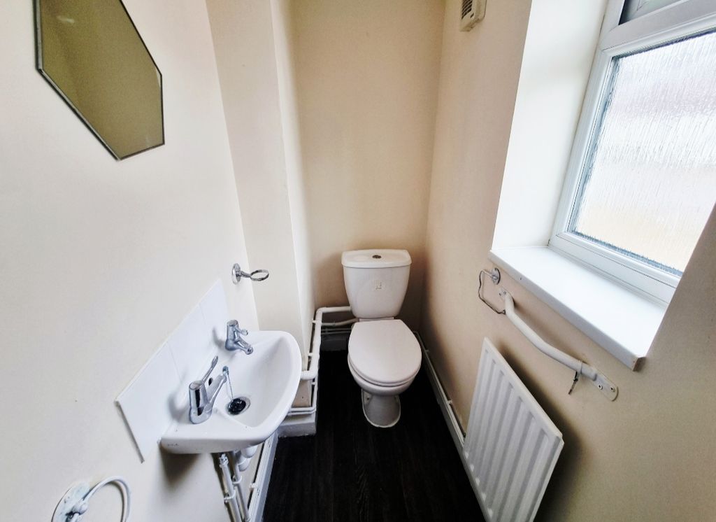 Property photo 3 of 7 Downstairs Toilet