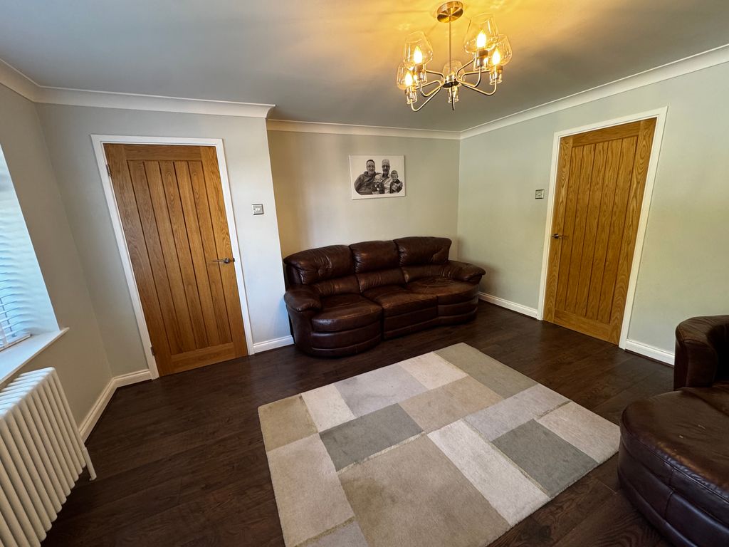 Property photo 3 of 28 Img_8575