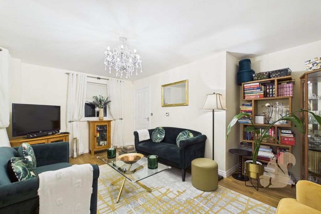 Property photo 2 of 25 Cam01659G0-Pr0637-Still021.Jpg