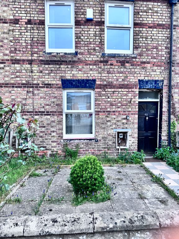 Property photo 1 of 9