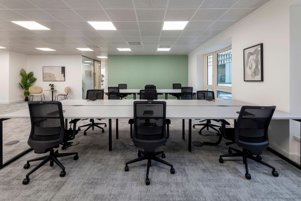 Property photo 3 of 12 _T3A0246 - 200226_Scd_1_George_Yard_Â©_Peter Landers Photography - Sml.Jpg