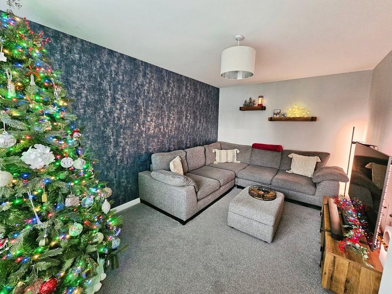 Property photo 2 of 13 Photo 13