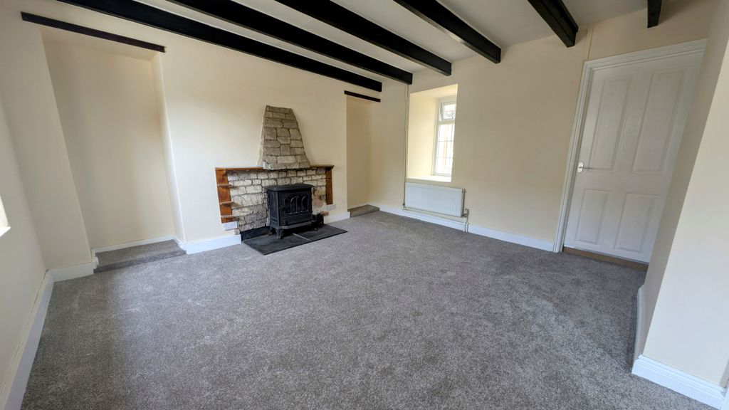 Property photo 3 of 17 Gallery