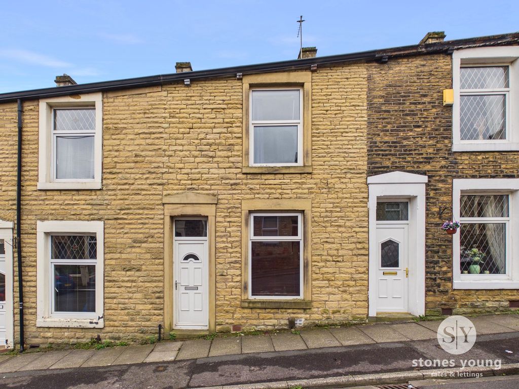 Property photo 1 of 11