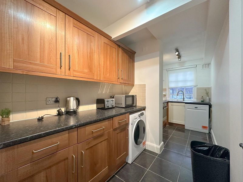 Property photo 2 of 3