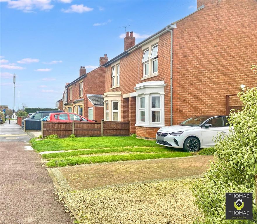 Property photo 1 of 14 180 Elm Pic.Jpg