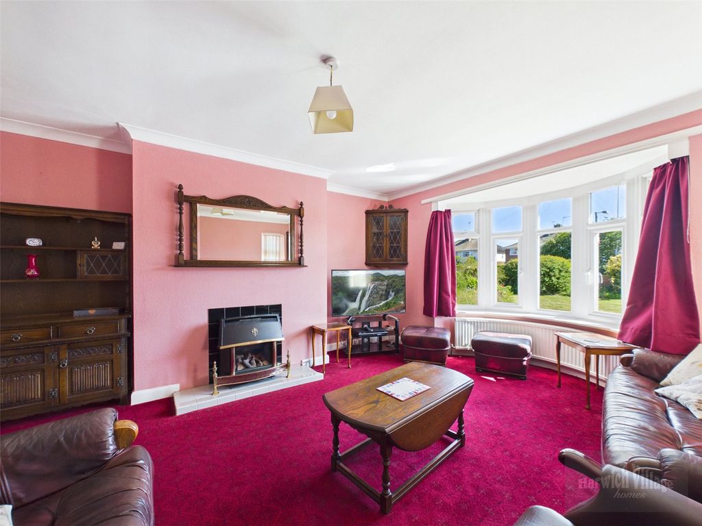 Property photo 3 of 21 Picture 3