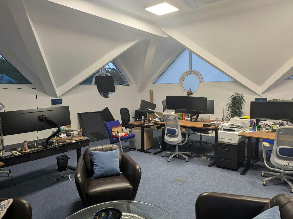 Property photo 3 of 7 Pxl_20251110_162359398.Jpg