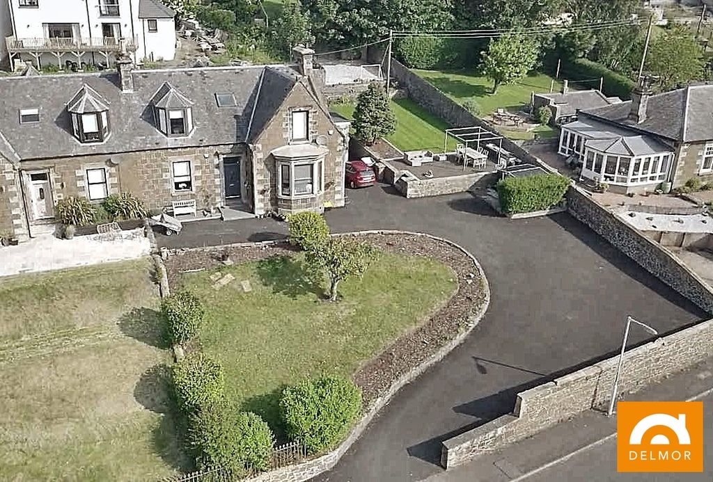 Property photo 1 of 33