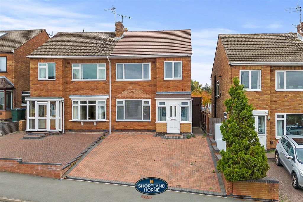 Property photo 1 of 25