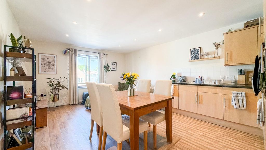 Property photo 1 of 10 Apc_6657.Jpg